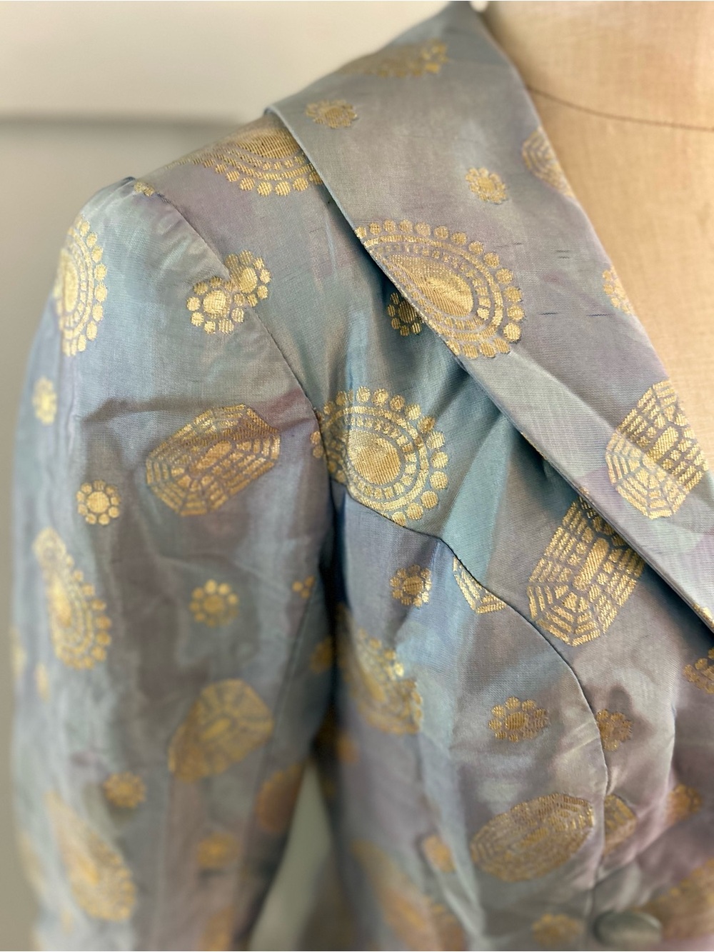 Vintage Milwaukee Repertory Theater Brocade Opera Coat Dress Costume - Picture 5 of 10